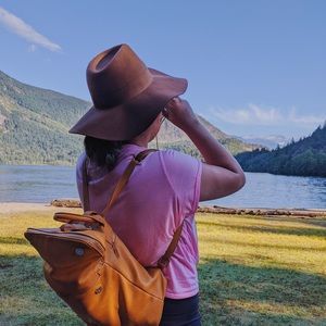 Meet your Posher, Andrea